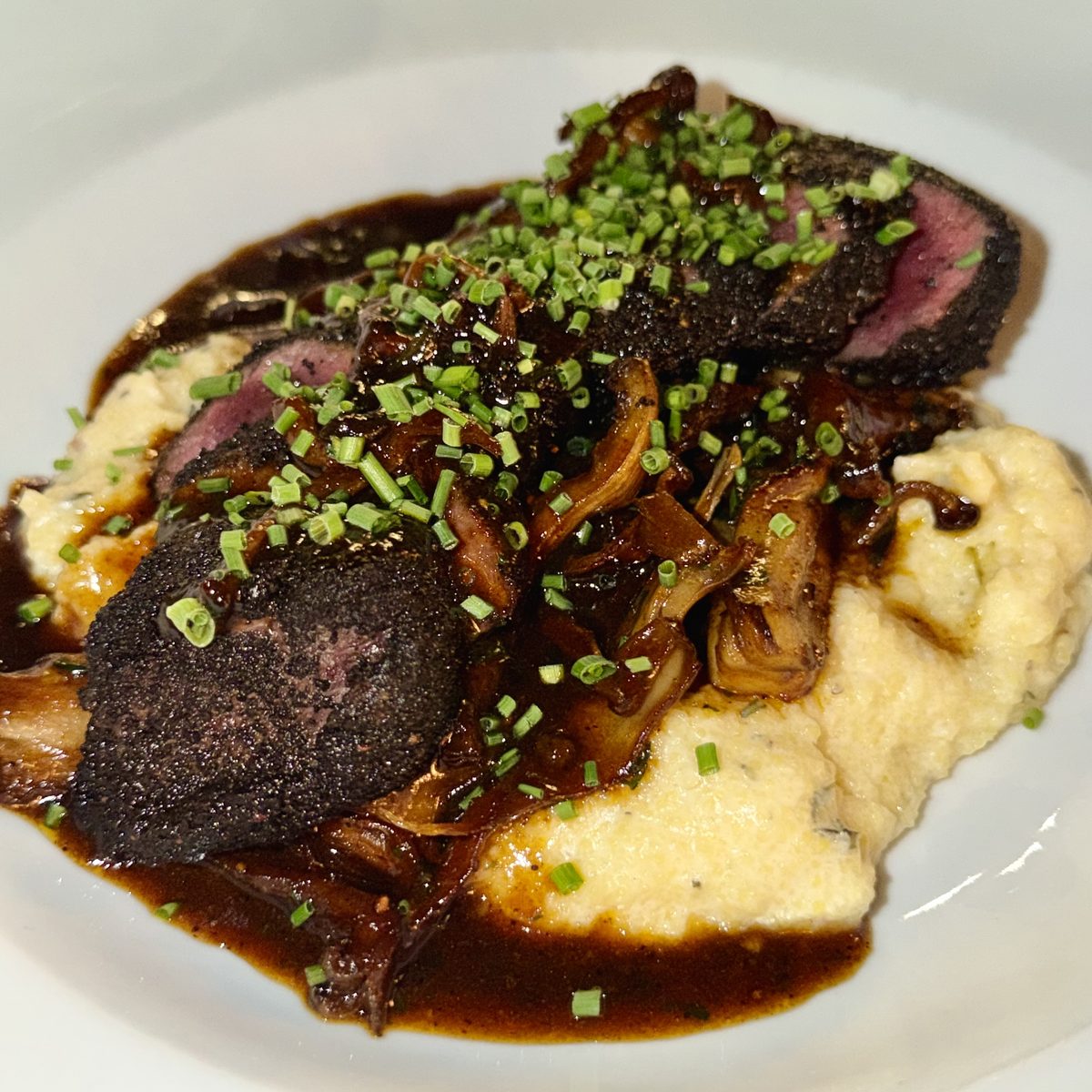 Trio coffee rubbed venison shortloin